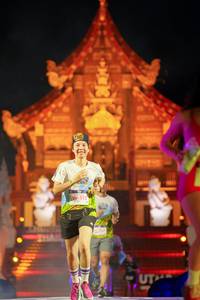 BIB: 112
                            <button type="button" onclick="openModal(22472189)" class="btn btn-primary btn-sm float-right btn-popup" data-toggle="modal" data-target=".modal-high-quality">
                        <i class="fas fa-shopping-cart"></i> Add to Cart
                    </button>
                                            <button type="button" onclick="isThisMe(22472189, true)" class="btn btn-success btn-sm float-right btn-popup btn-isme hidden" data-toggle="tooltip" data-placement="bottom" title="นี่คือรูปของคุณใช่ไหม คลิกที่นี่เพื่อเอาเข้าอัลบั้ม">
                        <i class="fas fa-plus"></i> Add to album
                    </button>
                    <button type="button" onclick="isThisMe(22472189, false)" class="btn btn-warning btn-sm float-right btn-popup btn-isnotme hidden">
                        <i class="fas fa-ban"></i> Remove from album
                    </button>